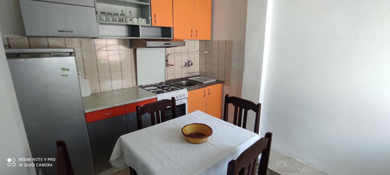 Apartmani Banatski Konak Zrenjanin Exterior photo