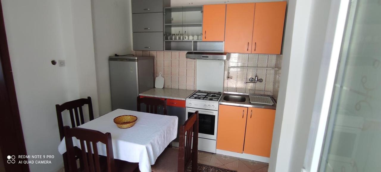 Apartmani Banatski Konak Zrenjanin Exterior photo